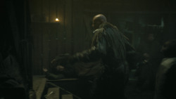 extant_GameOfThrones_4x08-TheMountainAndTheViper_0329