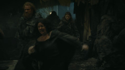 extant_GameOfThrones_4x08-TheMountainAndTheViper_0348