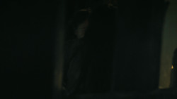 extant_GameOfThrones_4x08-TheMountainAndTheViper_0364
