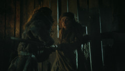 extant_GameOfThrones_4x08-TheMountainAndTheViper_0366