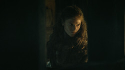 extant_GameOfThrones_4x08-TheMountainAndTheViper_0370