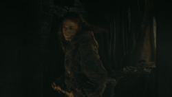 extant_GameOfThrones_4x08-TheMountainAndTheViper_0386