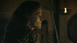 extant_GameOfThrones_4x08-TheMountainAndTheViper_0391