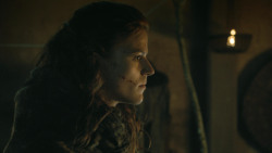 extant_GameOfThrones_4x08-TheMountainAndTheViper_0392