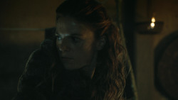 extant_GameOfThrones_4x08-TheMountainAndTheViper_0395