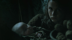 extant_GameOfThrones_4x08-TheMountainAndTheViper_0410
