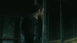 extant_GameOfThrones_4x08-TheMountainAndTheViper_0454