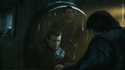 extant_GameOfThrones_4x08-TheMountainAndTheViper_0473