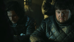 extant_GameOfThrones_4x08-TheMountainAndTheViper_0496