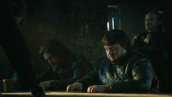 extant_GameOfThrones_4x08-TheMountainAndTheViper_0518