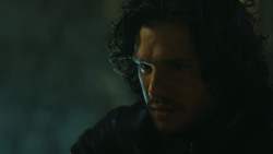 extant_GameOfThrones_4x08-TheMountainAndTheViper_0556
