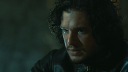 extant_GameOfThrones_4x08-TheMountainAndTheViper_0560