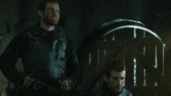 extant_GameOfThrones_4x08-TheMountainAndTheViper_0575