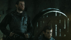 extant_GameOfThrones_4x08-TheMountainAndTheViper_0576