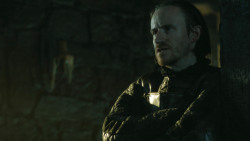 extant_GameOfThrones_4x08-TheMountainAndTheViper_0580
