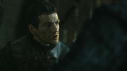 extant_GameOfThrones_4x08-TheMountainAndTheViper_0592
