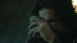 extant_GameOfThrones_4x08-TheMountainAndTheViper_0630