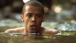 extant_GameOfThrones_4x08-TheMountainAndTheViper_0655