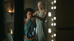 extant_GameOfThrones_4x08-TheMountainAndTheViper_0761