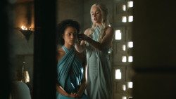 extant_GameOfThrones_4x08-TheMountainAndTheViper_0779