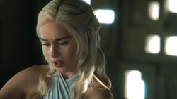 extant_GameOfThrones_4x08-TheMountainAndTheViper_0792