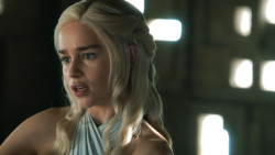 extant_GameOfThrones_4x08-TheMountainAndTheViper_0809