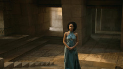 extant_GameOfThrones_4x08-TheMountainAndTheViper_0877