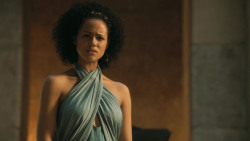 extant_GameOfThrones_4x08-TheMountainAndTheViper_0936