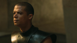 extant_GameOfThrones_4x08-TheMountainAndTheViper_0944