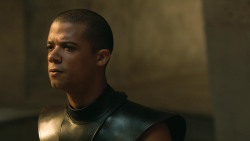 extant_GameOfThrones_4x08-TheMountainAndTheViper_0959