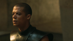 extant_GameOfThrones_4x08-TheMountainAndTheViper_0962