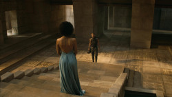 extant_GameOfThrones_4x08-TheMountainAndTheViper_0998
