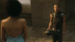 extant_GameOfThrones_4x08-TheMountainAndTheViper_1018