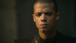 extant_GameOfThrones_4x08-TheMountainAndTheViper_1077