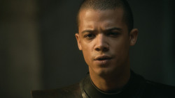 extant_GameOfThrones_4x08-TheMountainAndTheViper_1086
