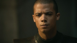 extant_GameOfThrones_4x08-TheMountainAndTheViper_1092