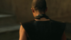 extant_GameOfThrones_4x08-TheMountainAndTheViper_1105