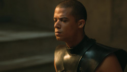 extant_GameOfThrones_4x08-TheMountainAndTheViper_1111