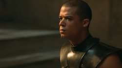 extant_GameOfThrones_4x08-TheMountainAndTheViper_1112