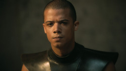 extant_GameOfThrones_4x08-TheMountainAndTheViper_1127