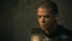 extant_GameOfThrones_4x08-TheMountainAndTheViper_1140