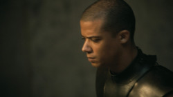 extant_GameOfThrones_4x08-TheMountainAndTheViper_1141