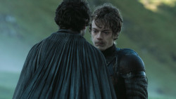 extant_GameOfThrones_4x08-TheMountainAndTheViper_1177