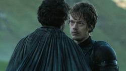 extant_GameOfThrones_4x08-TheMountainAndTheViper_1196