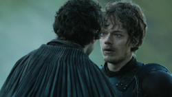 extant_GameOfThrones_4x08-TheMountainAndTheViper_1213