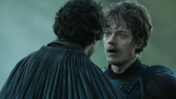 extant_GameOfThrones_4x08-TheMountainAndTheViper_1214