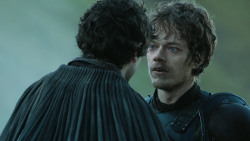 extant_GameOfThrones_4x08-TheMountainAndTheViper_1215