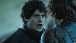extant_GameOfThrones_4x08-TheMountainAndTheViper_1225
