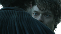 extant_GameOfThrones_4x08-TheMountainAndTheViper_1231