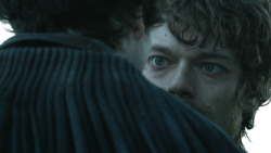 extant_GameOfThrones_4x08-TheMountainAndTheViper_1232